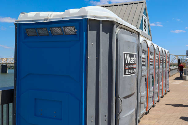 Best VIP or Luxury Restroom Trailers  in Lakehills, TX